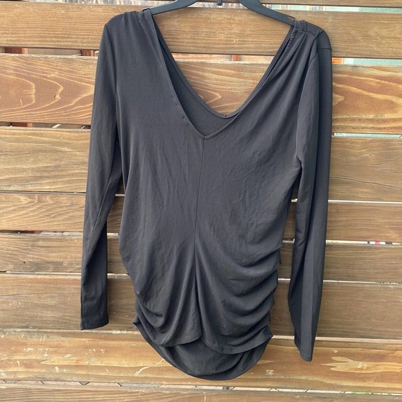 Moda International Deep Vee Top - L - Picture 3 of 4